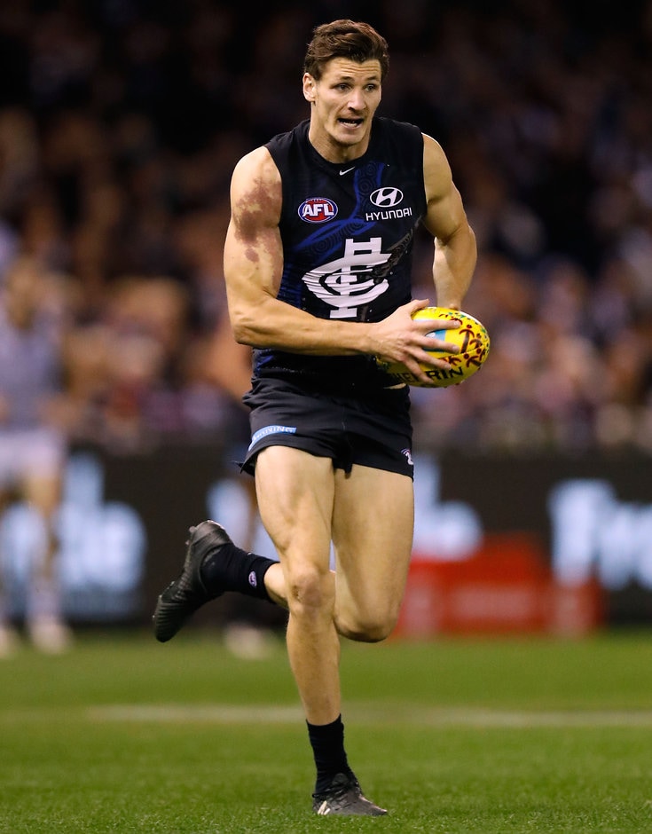AFL 2016 Rd 10 - Carlton v Geelong MELBOURNE, AUSTRALIA - MAY 29: Andrejs Everitt of the Blues in action during the 2016 AFL Round 10 match between the Carlton Blues and the Geelong Cats at Etihad Stadium on May 29, 2016 in Melbourne, Australia. (Photo by Michael Willson/AFL Media)